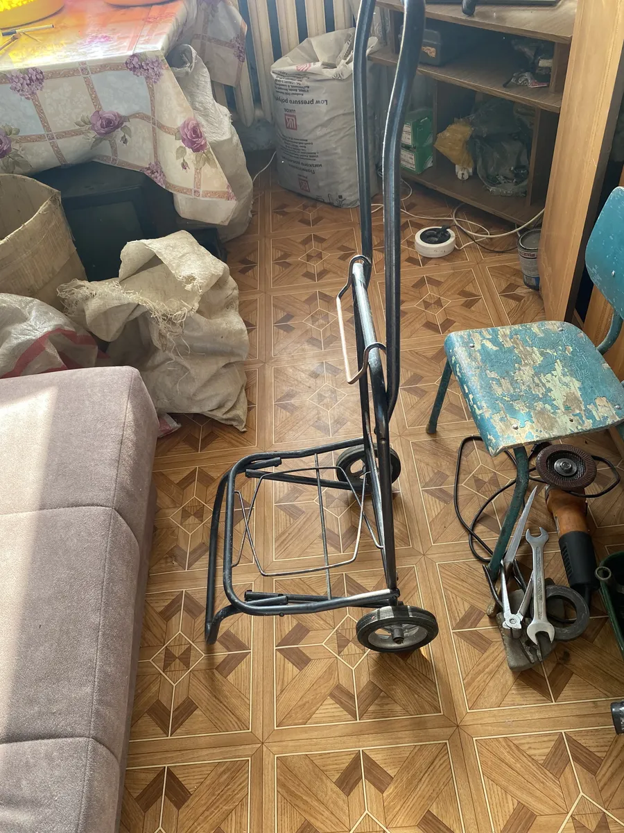 Тележка ручная для хозяйственных нужд